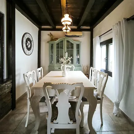 Solly's Garden House - πλάκα λιτοχώρου Villa